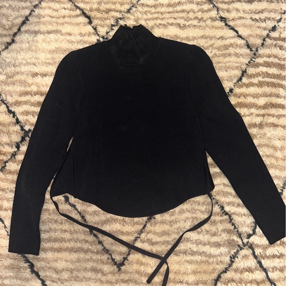 Zara open back mock neck top - Picture 2 of 4